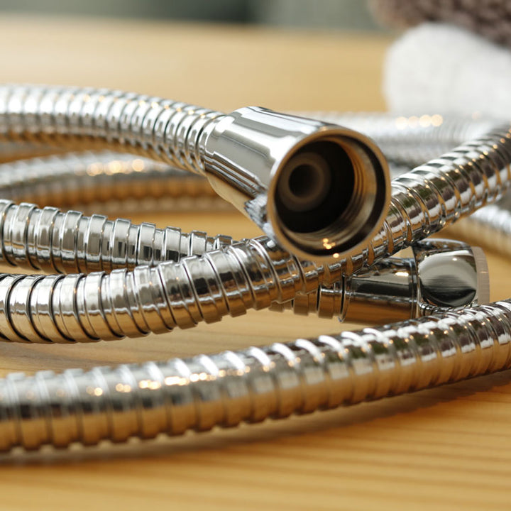 シャワーホース「Arromic（アラミック）」軽くてしなやかなステンレス